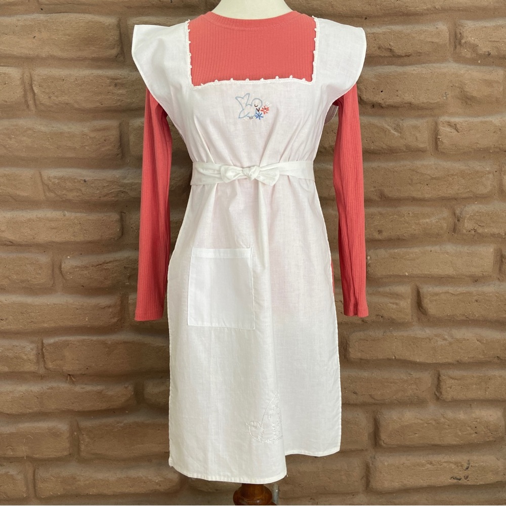 Vintage Homemade and Hand-Embroidered Women’s Apron or Pinafore